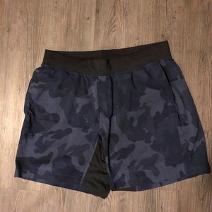 Lululemon XL Mens T.H.E. Short